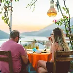Aphrodite 4* Каш
